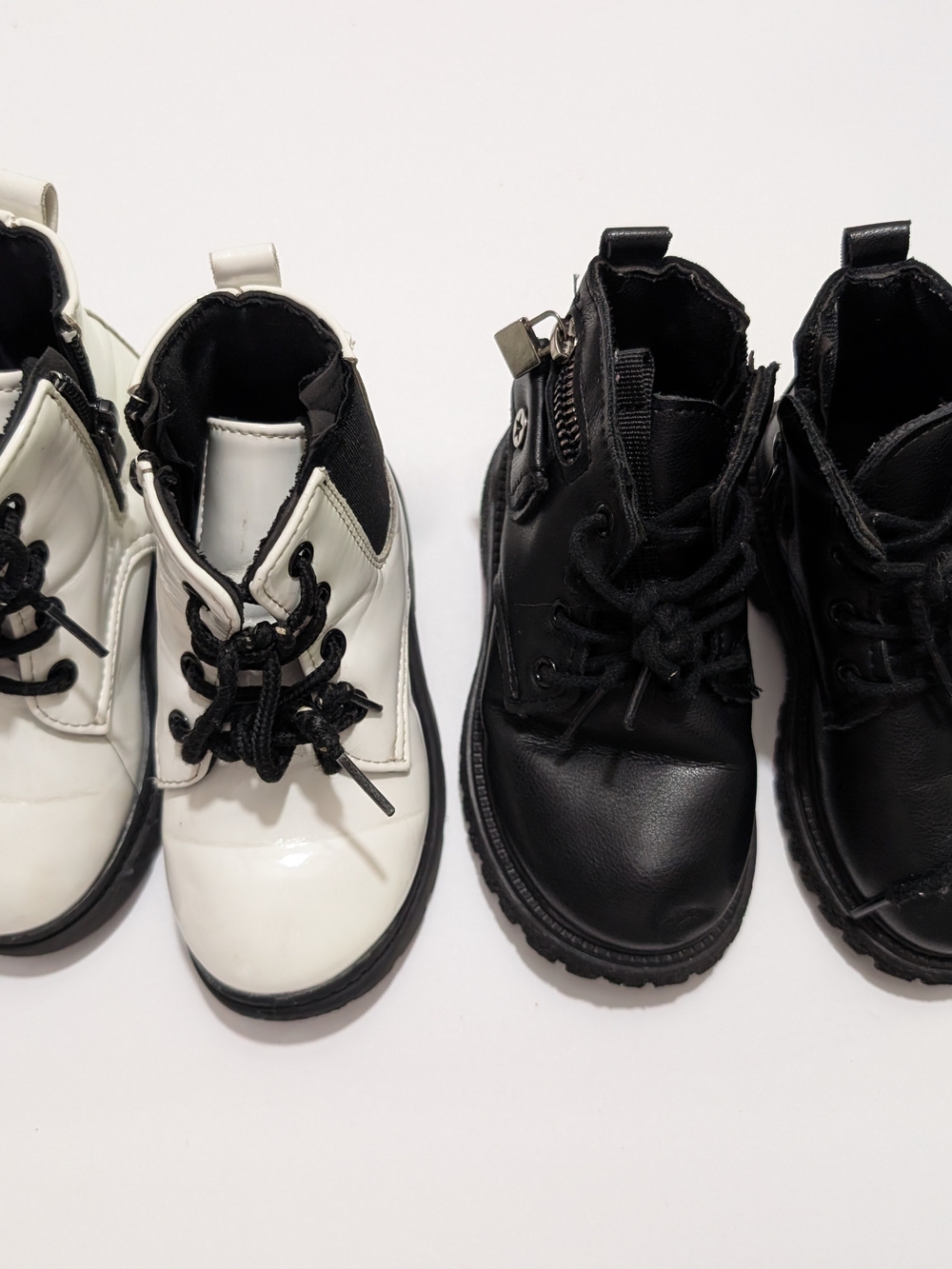 lot of two Kids Boots Girls EU 26 Black & White 9C - 9.5C US